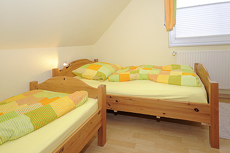 Ferienhaus „Nico“ - Schlafzimmer 2/Kinderzimmer