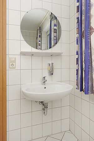 Ferienhaus „Nico“ - Hauswirtschaftsraum und zweites separates WC