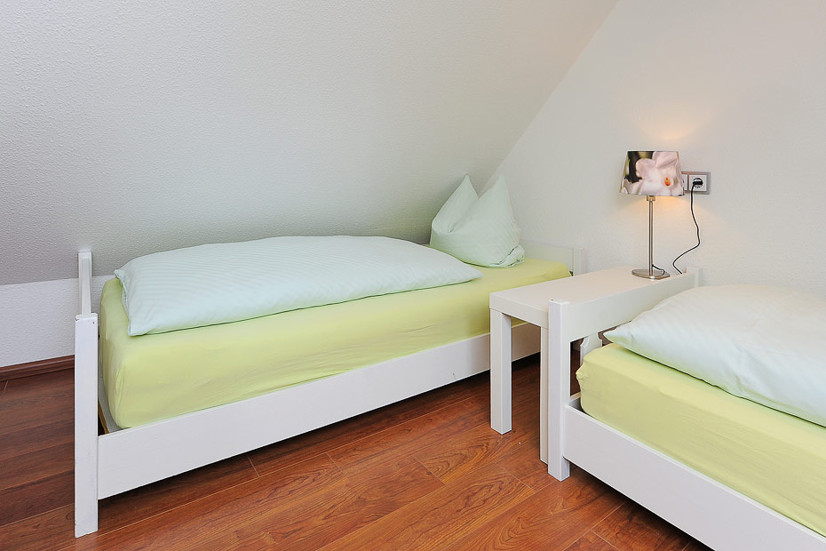Ferienhaus „Nike“ - Schlafzimmer 2/Kinderzimmer
