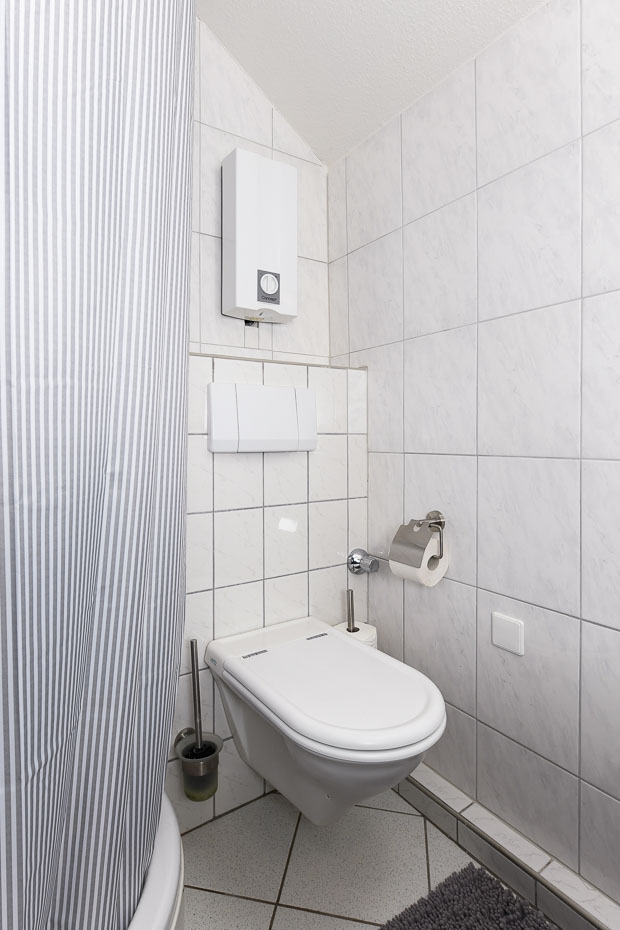 Ferienhaus „Nordseekate“ - Badezimmer