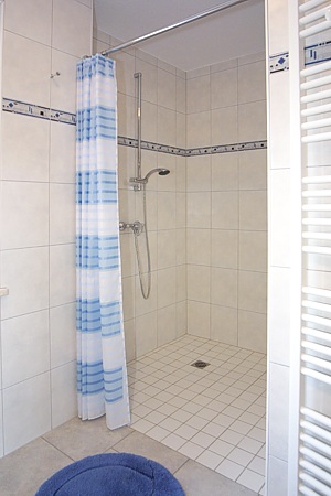 Ferienwohnung 1 - Badezimmer