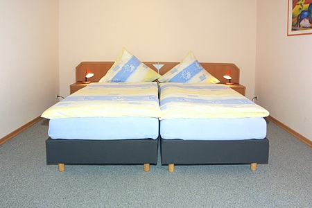 Ferienwohnung 1 - Schlafzimmer 2/Kinderzimmer