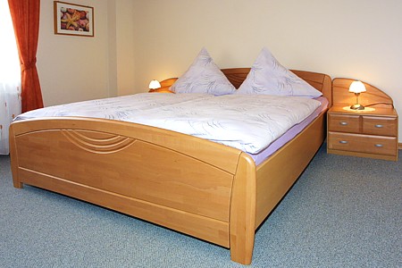 Ferienwohnung 2 - Schlafzimmer