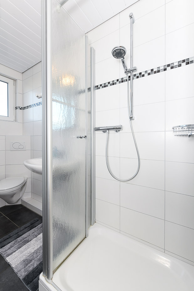 Ferienhaus „Schlatt“ - Badezimmer im Obergeschoss