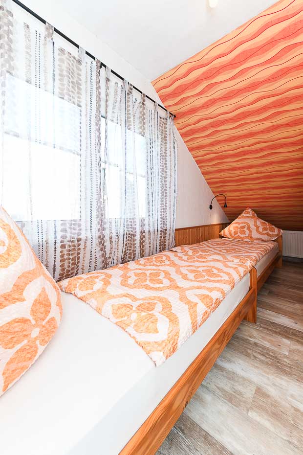 Ferienhaus „Schlatt“ - Schlafzimmer 2/Kinderzimmer