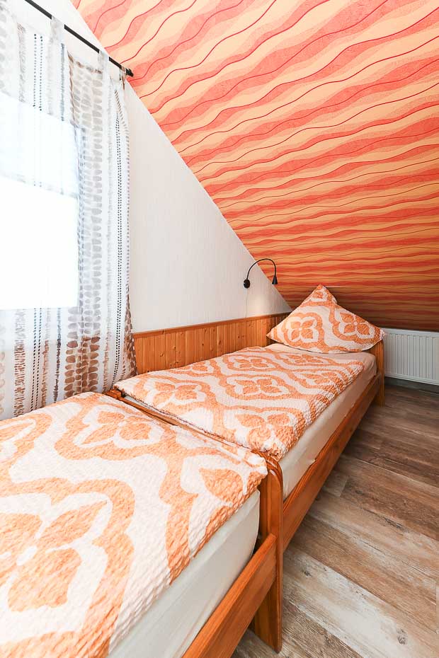 Ferienhaus „Schlatt“ - Schlafzimmer 2/Kinderzimmer