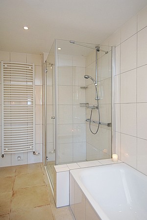 Ferienhaus „Vörn“ - Badezimmer