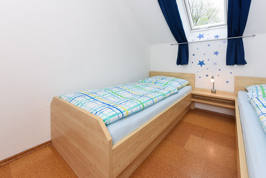 Ferienwohnung „Sternenlicht“ - Schlafzimmer 2/Kinderzimmer
