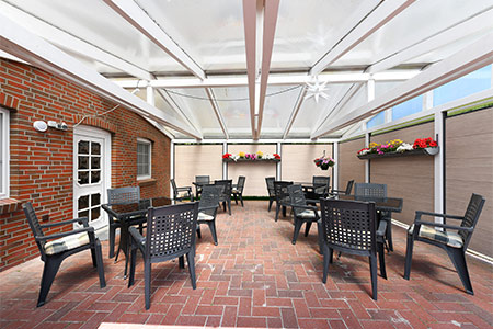 Ferienwohnung I - überdachte Gemeinschaftsterrasse