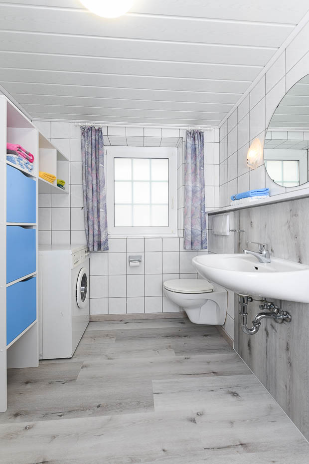 Ferienhaus - Badezimmer