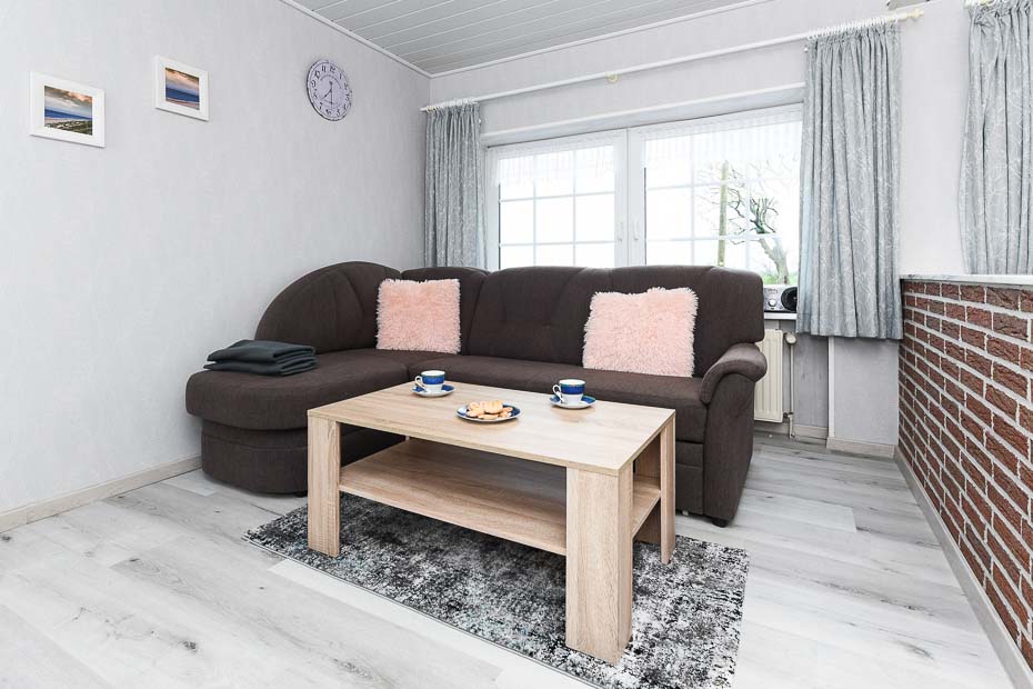 Ferienhaus - Wohnzimmer mit integriertem Küchenbereich