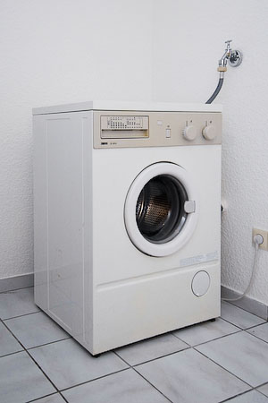 Ferienwohnung I - Hauswirtschaftsraum mit separatem WC