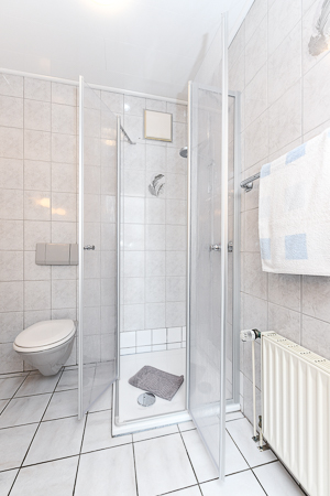 Ferienwohnung II - Badezimmer