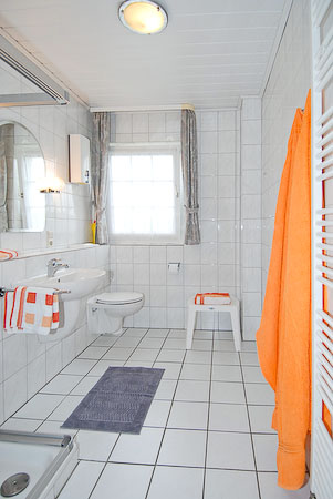 Ferienwohnung IV - Badezimmer