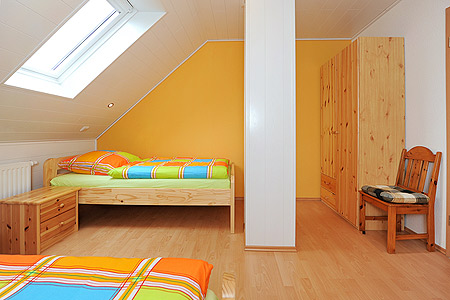 Ferienwohnung V - Schlafzimmer 2/Kinderzimmer