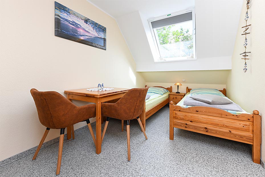 Apartment - Wohn- und Schlafraum mit integriertem Küchenbereich