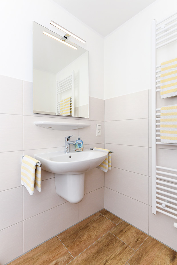 Ferienwohnung 2 - Badezimmer