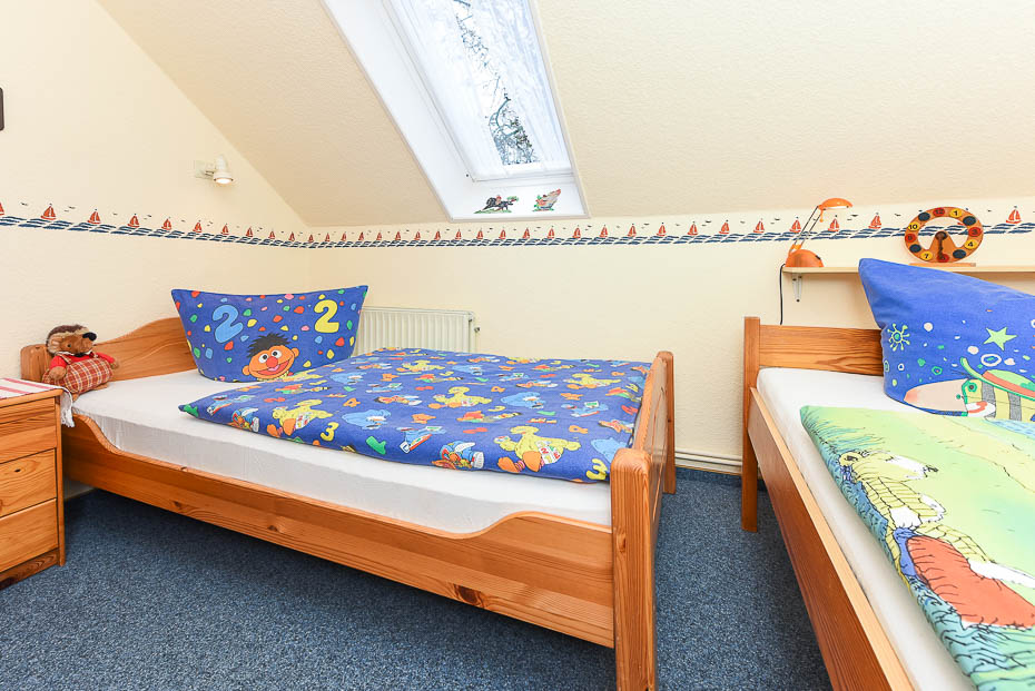 Ferienwohnung „Deichblick“ - Schlafzimmer 2/Kinderzimmer