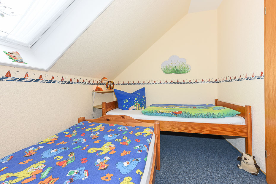 Ferienwohnung „Deichblick“ - Schlafzimmer 2/Kinderzimmer