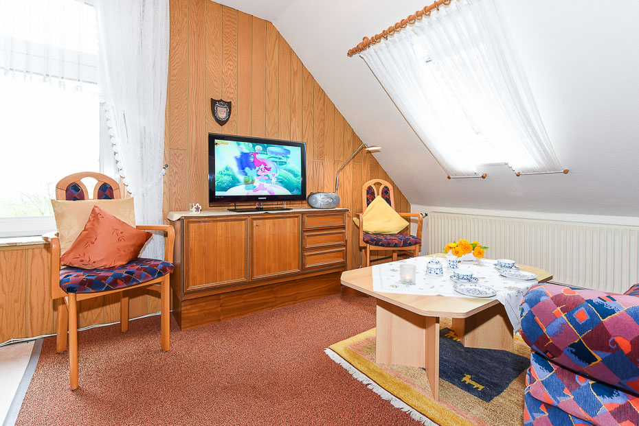 Ferienwohnung „Inselblick“ - Wohnraum mit integrierter Küche