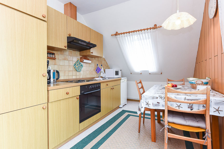 Ferienwohnung „Inselblick“ - Wohnraum mit integrierter Küche