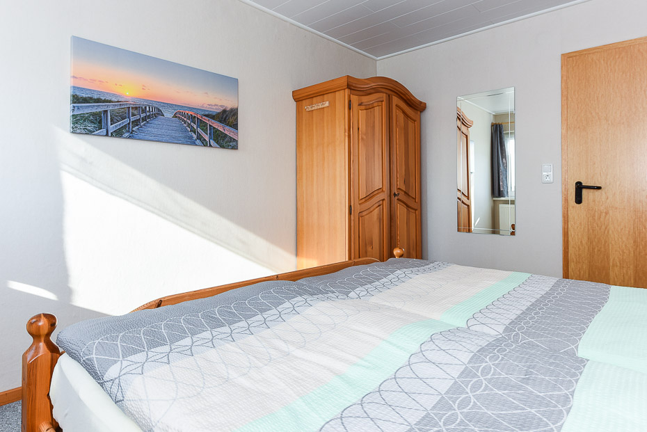 Ferienwohnung „Weideblick“ - Schlafzimmer 1