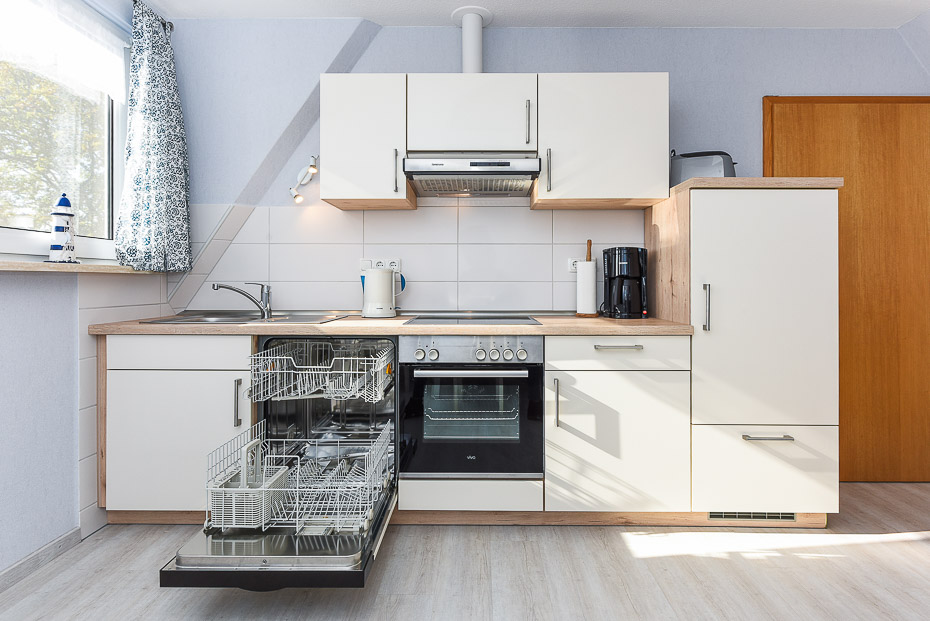 Ferienwohnung „Weideblick“ - Wohnzimmer mit integriertem Küchenbereich