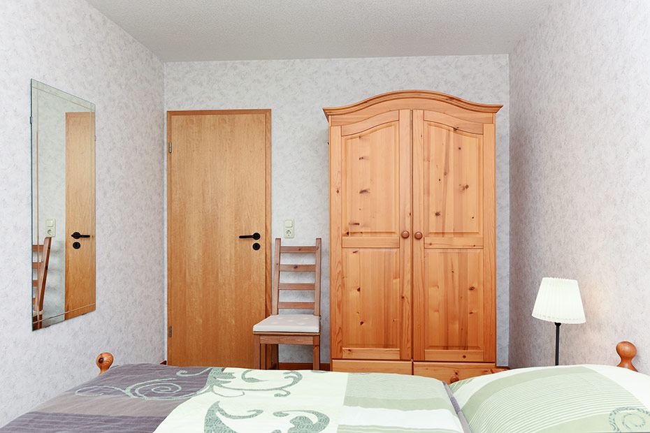 Ferienwohnung „Gartenblick“ - Schlafzimmer 1