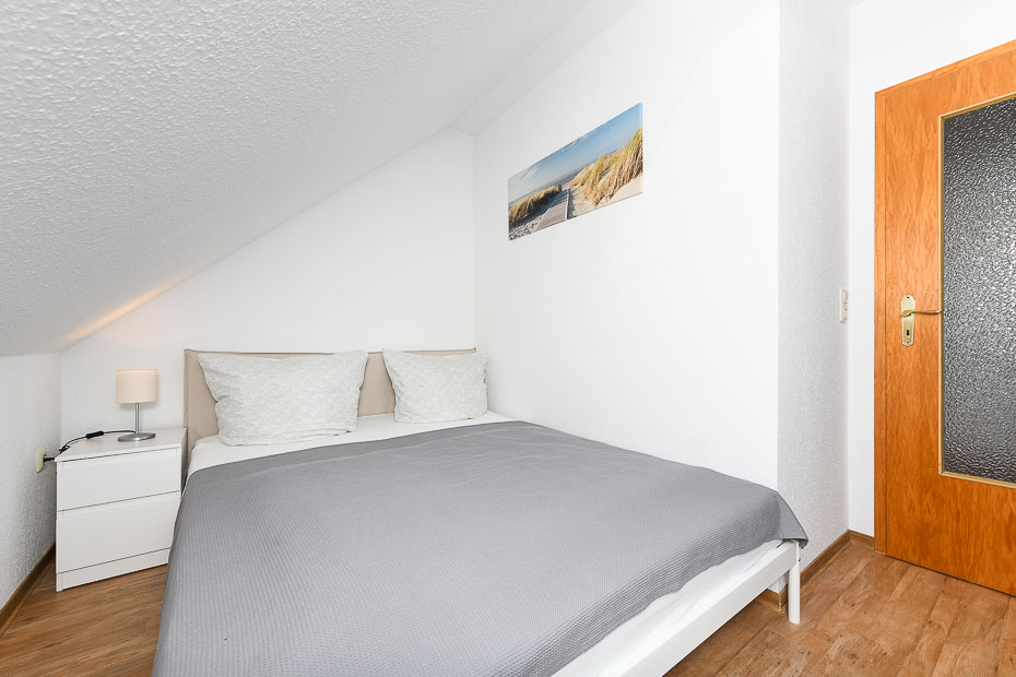 Ferienwohnung „Gänseblümchen“ - Schlafzimmer 2/Kinderzimmer