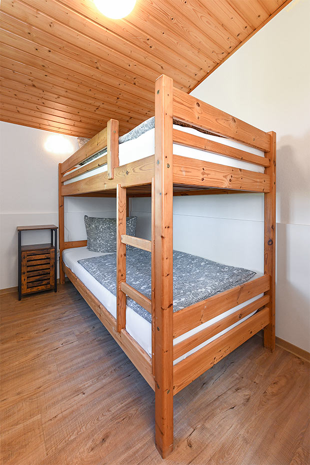 Ferienwohnung „Pfingstrose“ - Kinderzimmer