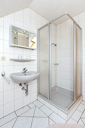 Ferienwohnung „Nord“ - Badezimmer