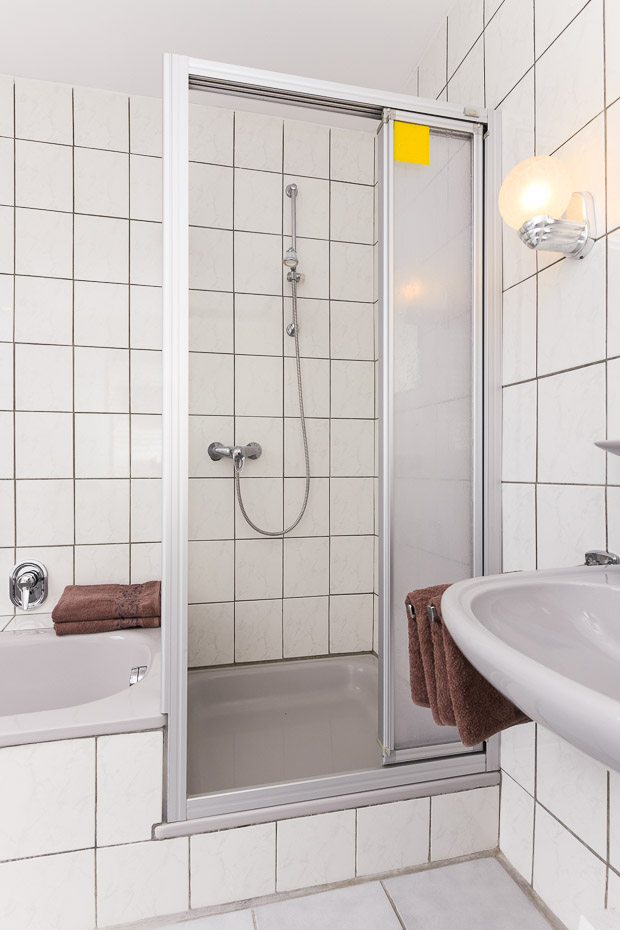 Ferienwohnung „Osthörn“ - Badezimmer