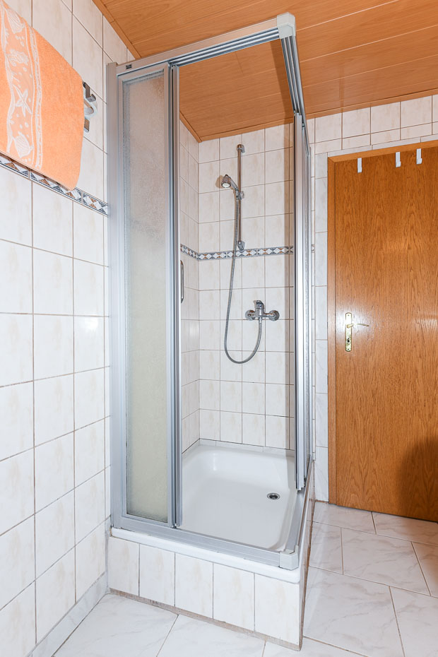 Ferienwohnung „Waldblick“ - Badezimmer