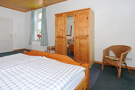 Ferienwohnung „Unten“ - Schlafzimmer 1