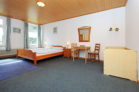 Ferienwohnung „Unten“ - Schlafzimmer 1