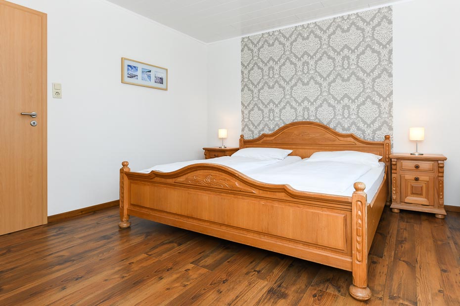 Ferienhaus „Nordsee“ (Nr. 9) - Schlafzimmer 1
