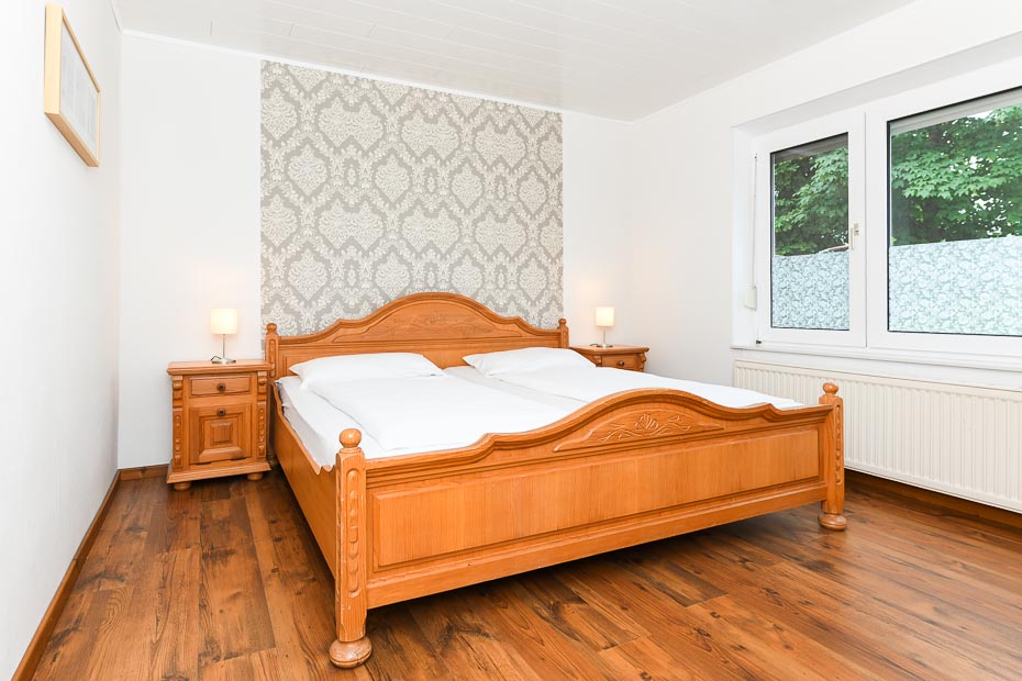 Ferienhaus „Nordsee“ (Nr. 9) - Schlafzimmer 1