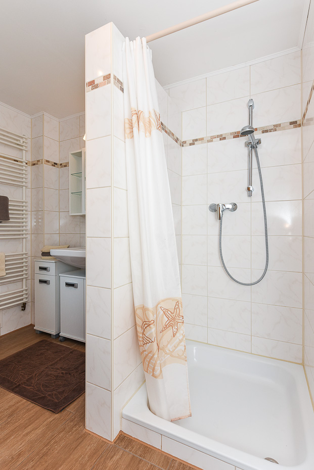 Ferienhaus „Nordsee“ (Nr. 9) - Badezimmer