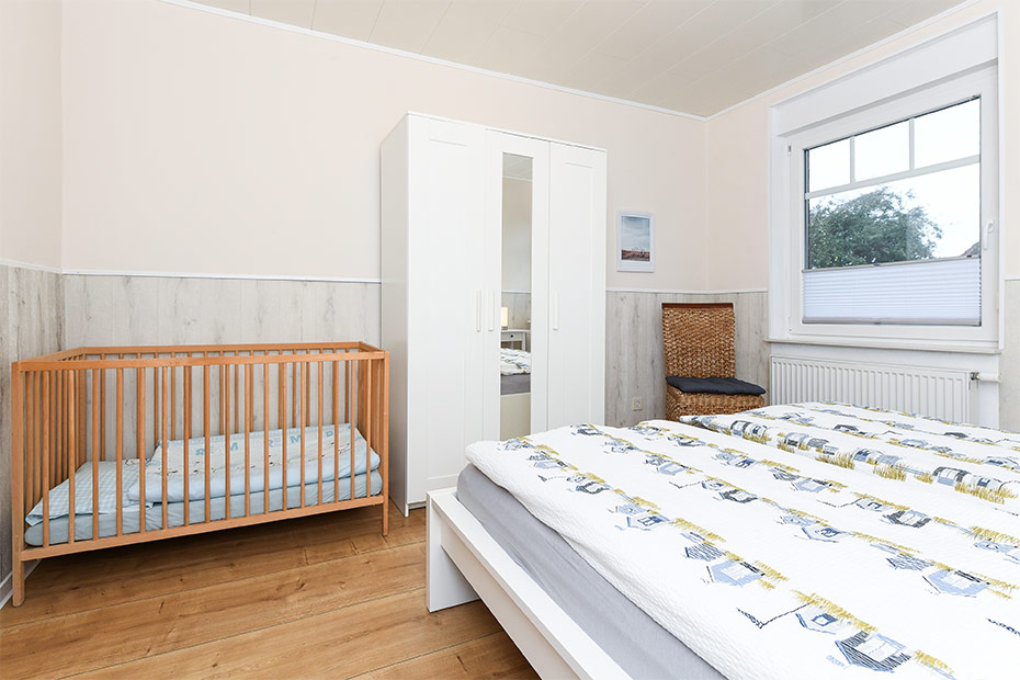 Ferienwohnung „Anker“ (Nr. 9) - Schlafzimmer 1