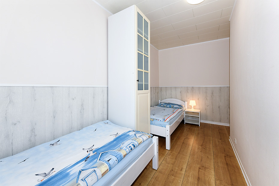 Ferienwohnung „Anker“ (Nr. 9) - Schlafzimmer 2/Kinderzimmer