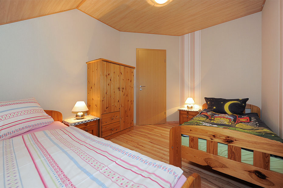 Ferienwohnung „Leuchtturm“ (Nr. 7) - Schlafzimmer 2/Kinderzimmer