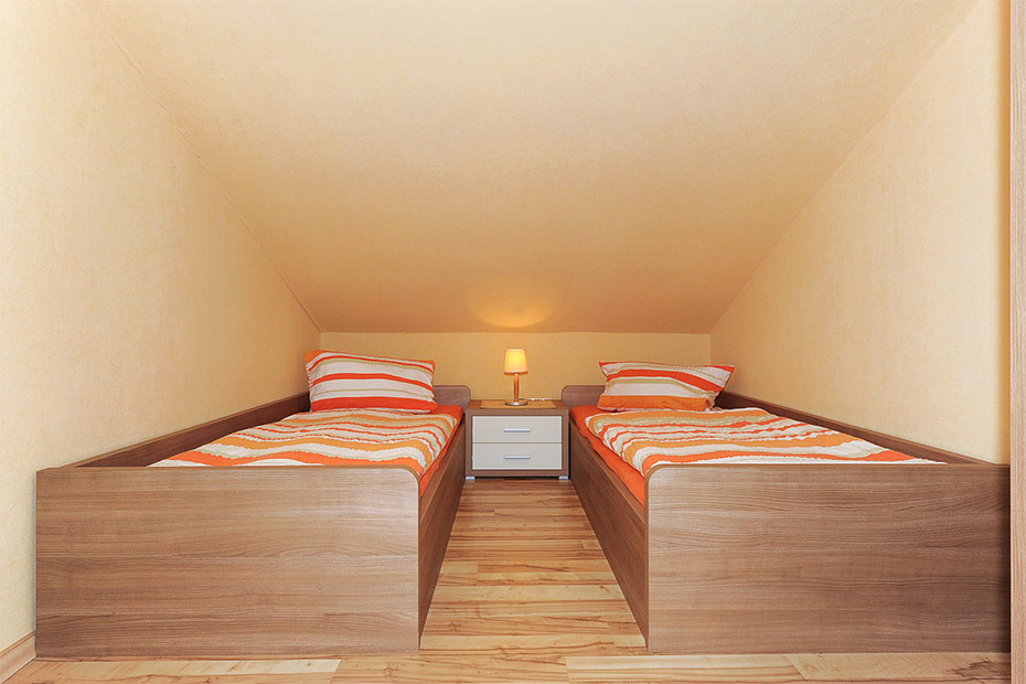 Ferienwohnung „Muschel“ (Nr. 4) - Schlafzimmer 2/Kinderzimmer