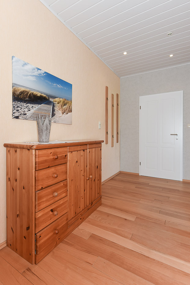 Ferienwohnung „Düne“ (Nr. 8) - Flur im Erdgeschoss