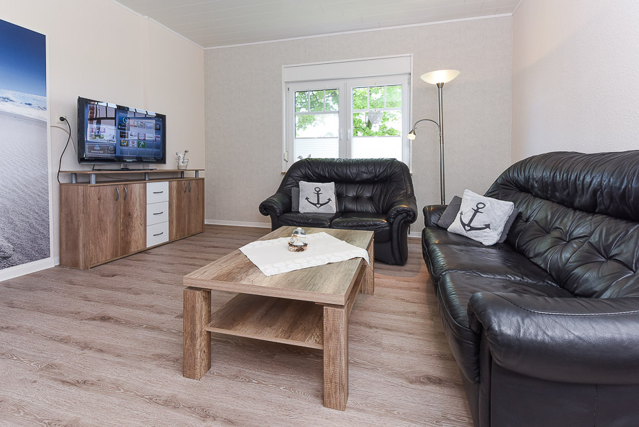 Ferienwohnung „Düne“ (Nr. 8) - Wohnzimmer