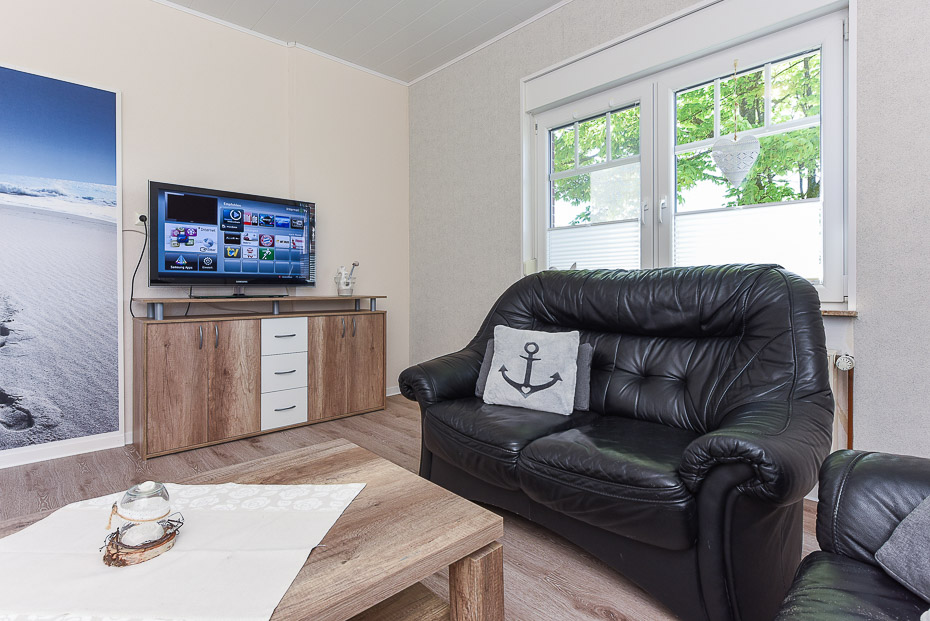 Ferienwohnung „Düne“ (Nr. 8) - Wohnzimmer