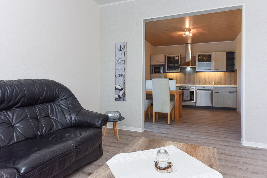 Ferienwohnung „Düne“ (Nr. 8) - Wohnzimmer