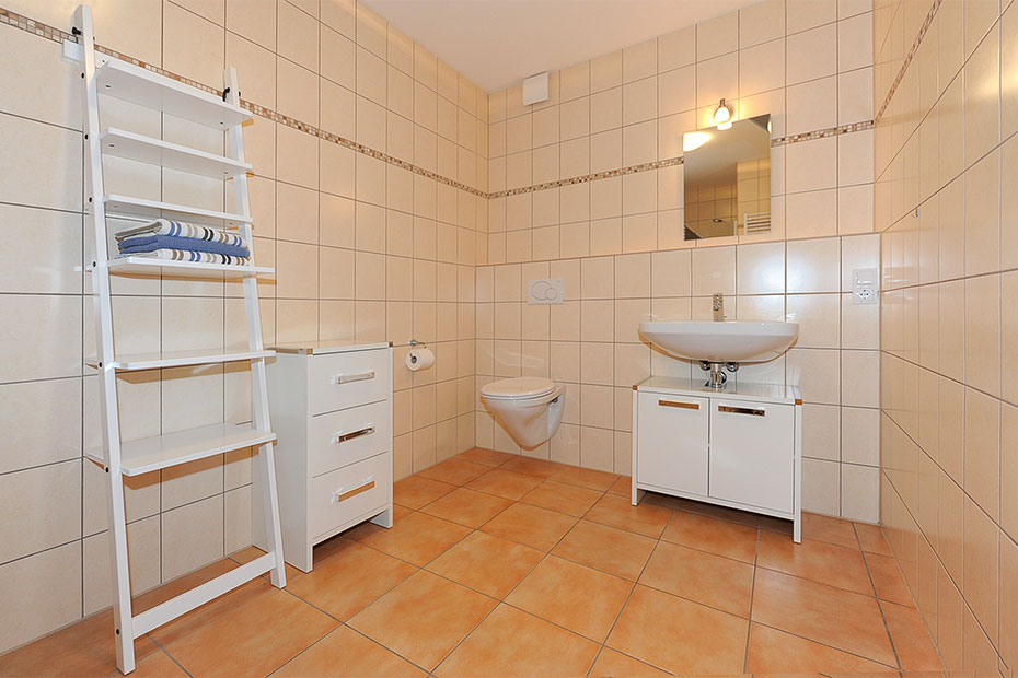 Ferienwohnung „Strandkorb“ (Nr. 5) - Badezimmer