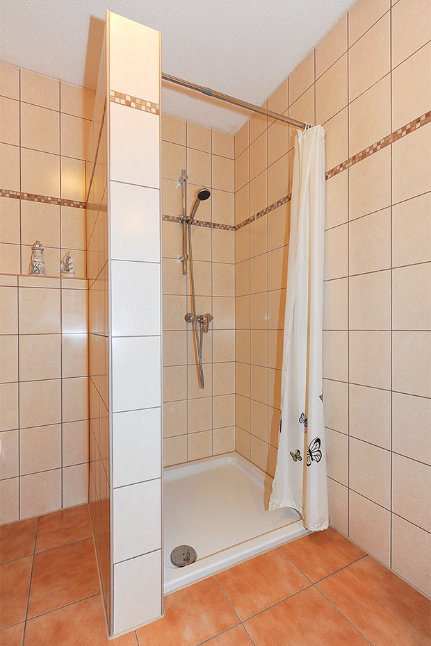 Ferienwohnung „Wattwurm“ (Nr. 6) - Badezimmer