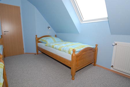 Ferienwohnung „Leuchtturm“ - Schlafzimmer 2/Kinderzimmer
