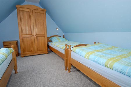 Ferienwohnung „Leuchtturm“ - Schlafzimmer 2/Kinderzimmer